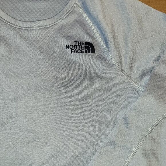 The North Face Hyperlayer Flashdry Longsleeve Silver-Grey XS - Picture 5 of 15